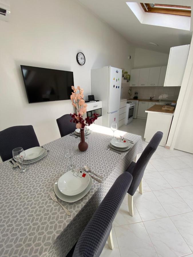 Apartman Paulo Пореч Екстериор снимка
